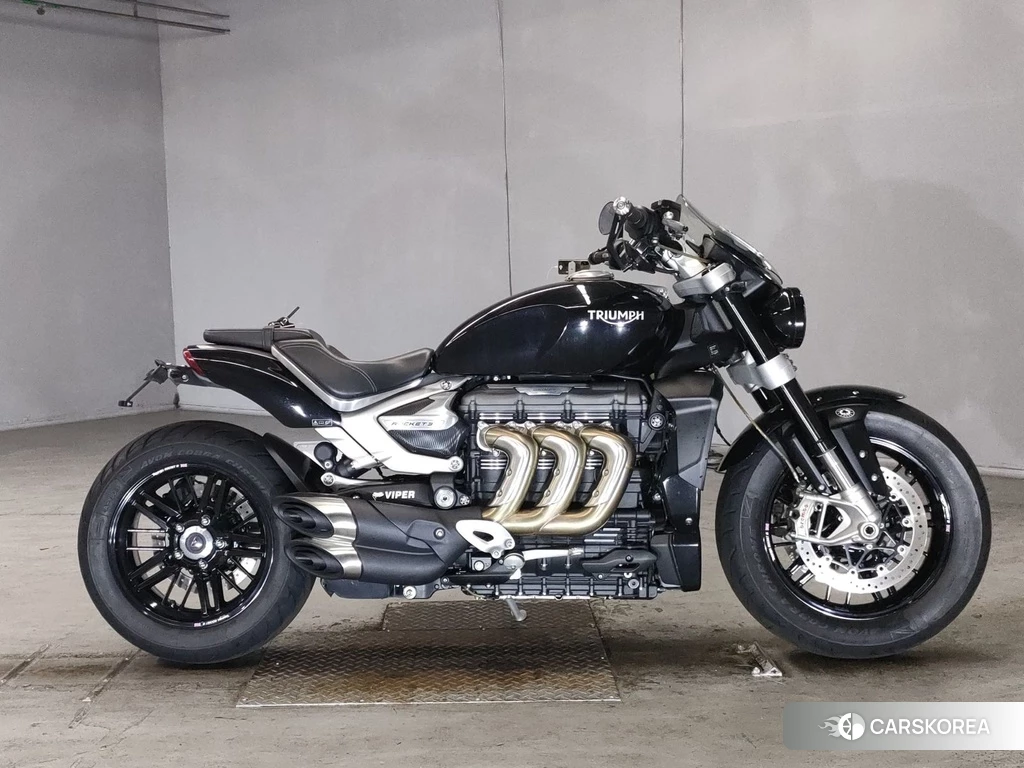 Проданный Triumph ROCKET 3 R 2020 из Японии