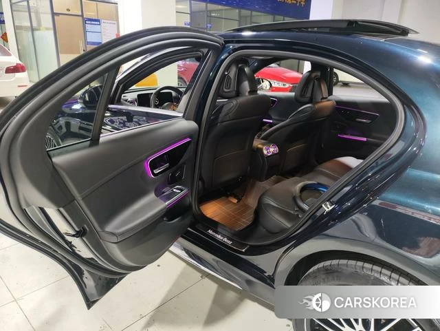 Mercedes-Benz Class C 2022 Зеленый из Китая