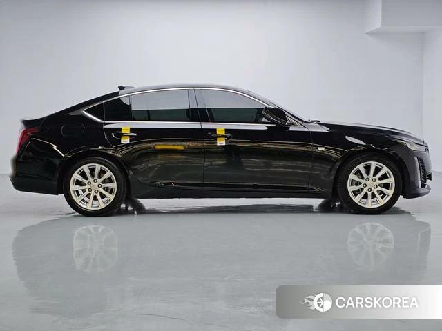 Cadillac CT5 2021 Черный из Китая