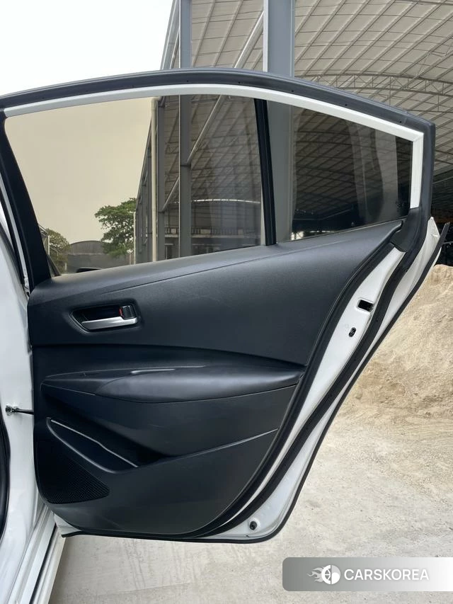 Toyota Corolla 2023 Белый из Китая