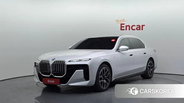 BMW 7 Series (G70) 2025 Белый из Кореи