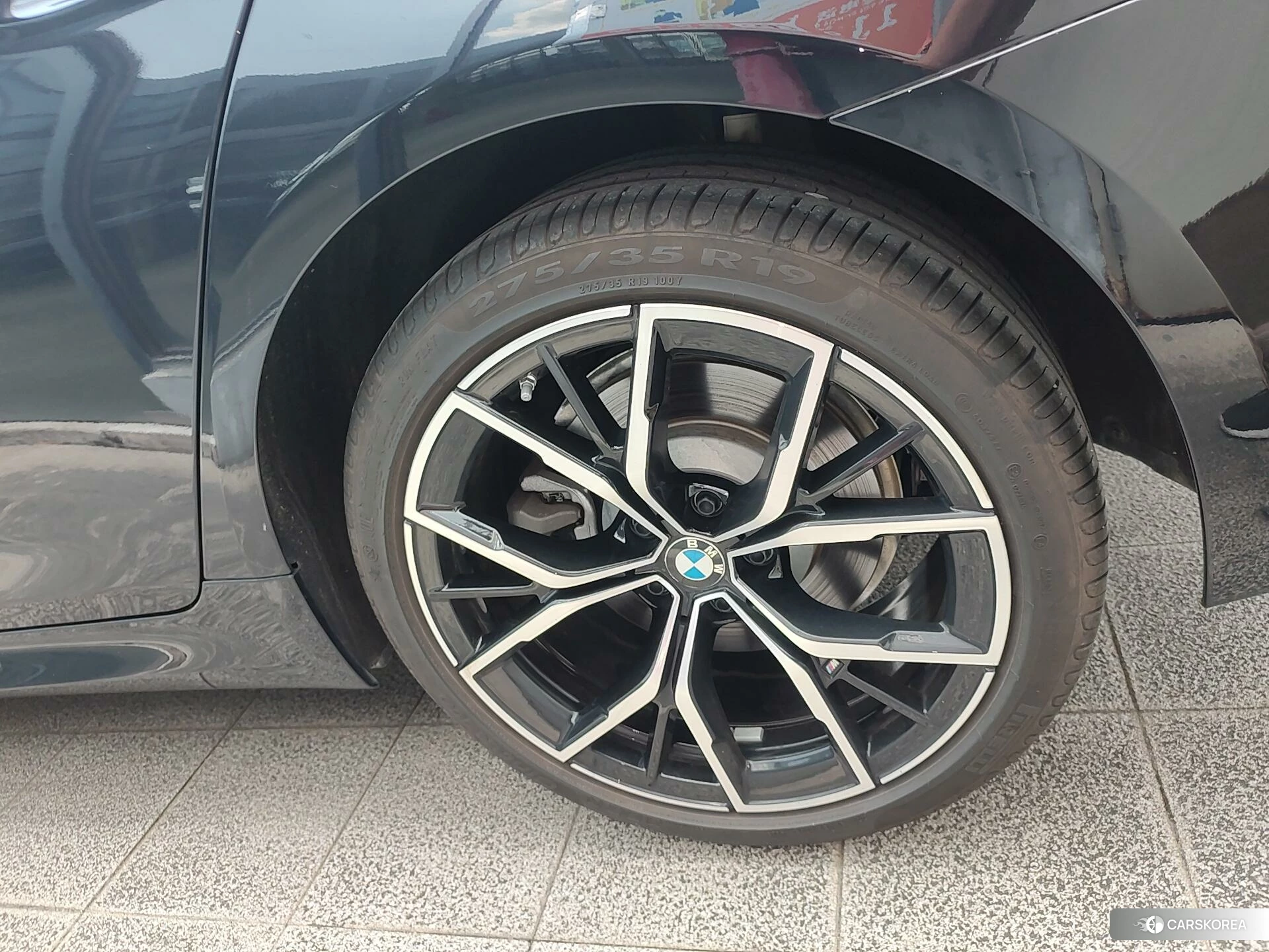 BMW 5 series 2022 Черный из Китая