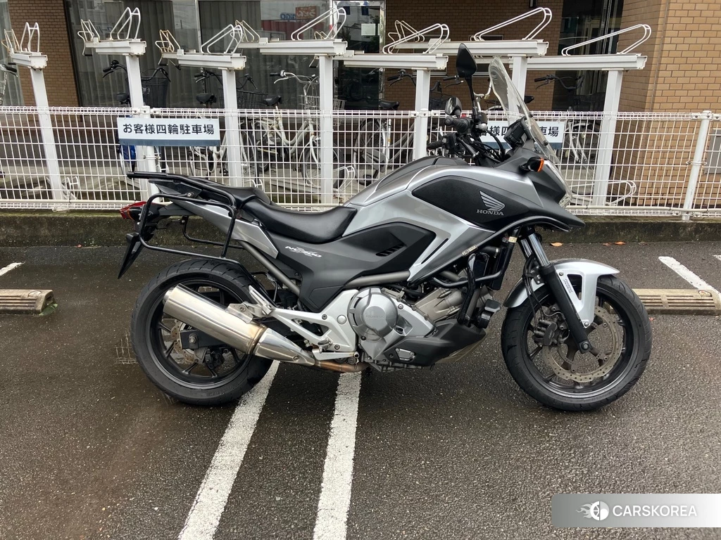 Проданный Honda NC700X DCT 2012 из Японии
