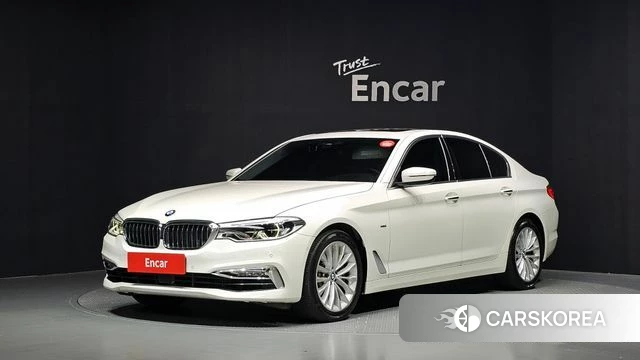 BMW 5 Series (G30) 2018 Белый из Кореи