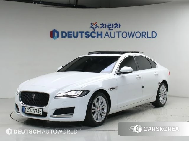 Jaguar XF (X260) 2020 Белый из Кореи