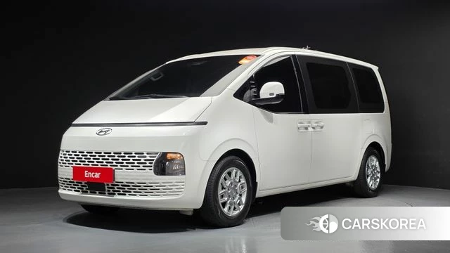 Hyundai Staria 2022 Белый из Кореи