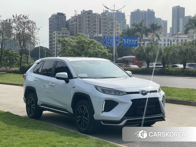 Toyota Weilanda PHEV 2022 Белый из Китая
