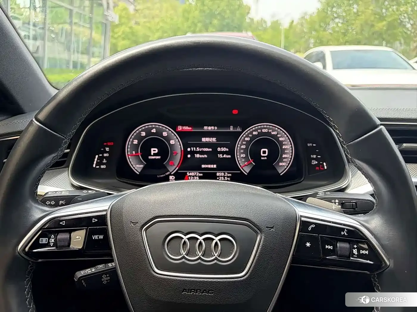 Audi A6L 2022 Черный из Китая