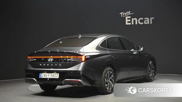 Hyundai Sonata D Edge Hybrid (DN8) 2023 Серый из Кореи