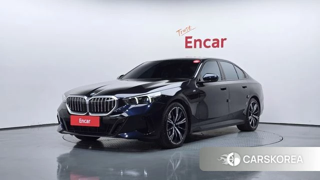 BMW 5 Series (G60) 2025 Черный из Кореи