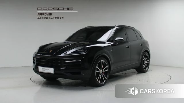 Porsche Cayenne (PO536) 2025 Черный из Кореи