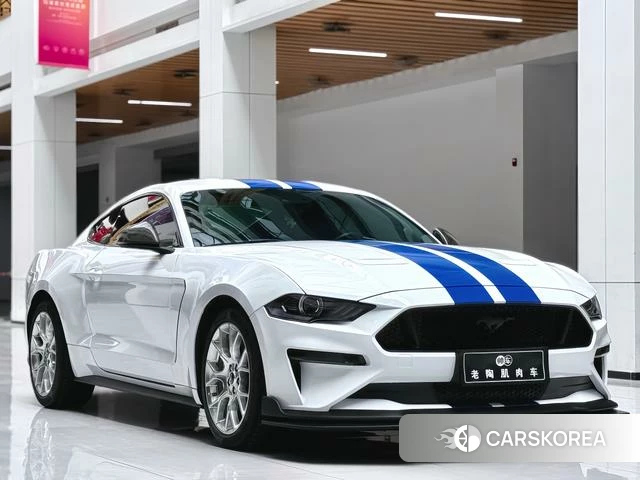 Ford Mustang 2019 Белый из Китая