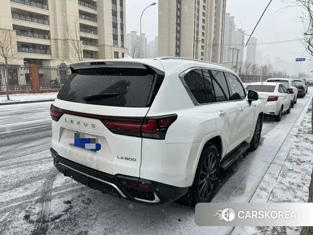 Lexus LX 2023 Белый из Китая