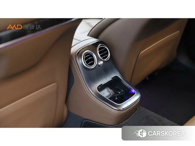 Mercedes-Benz E-class 2021 Черный из Китая