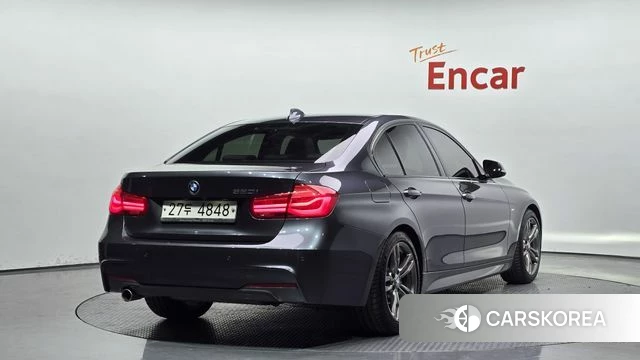 BMW 3 Series (F30) 2018 Серый из Кореи