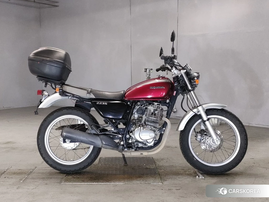 Проданный Honda CB223S 2010 из Японии