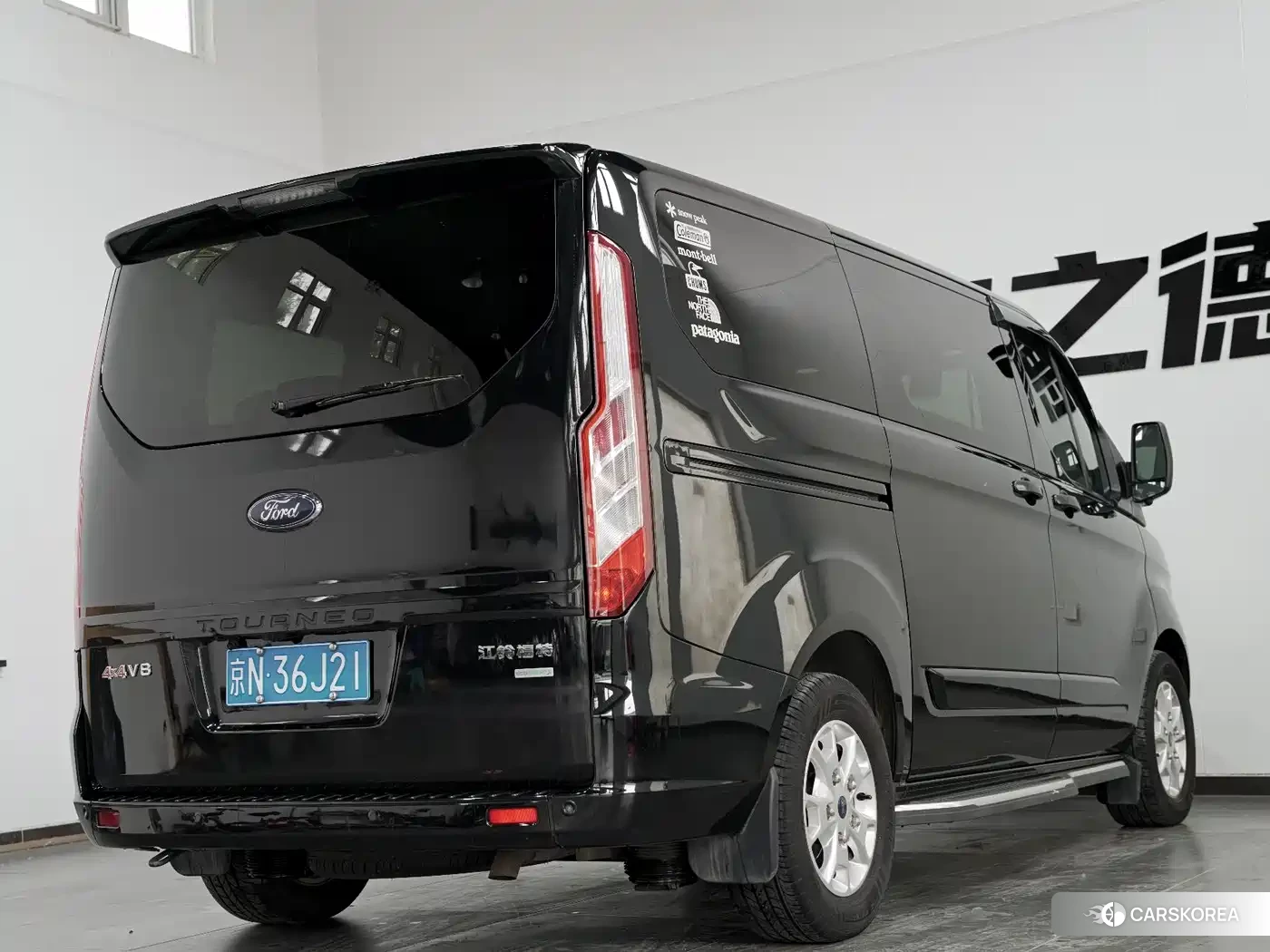Ford Tourneo 2021 Черный из Китая, фото 2