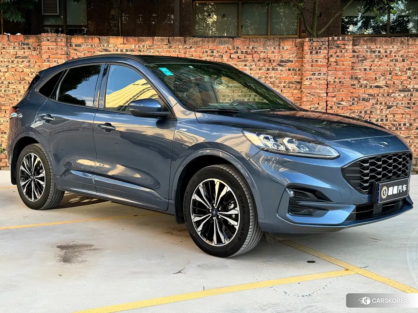 Ford Escape 2022 Silver/gray из Китая