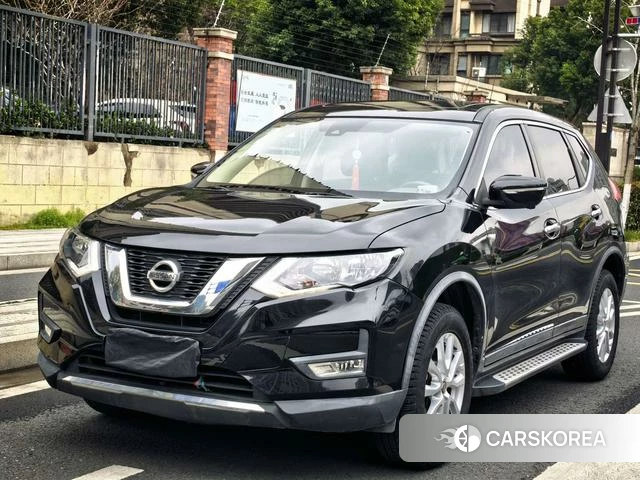 Nissan Qijun 2019 Черный из Китая