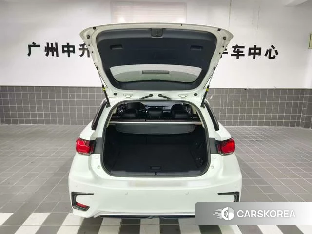 Lexus CT 2018 Белый из Китая