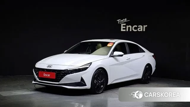 Hyundai Avante (CN7) 2022 Белый из Кореи