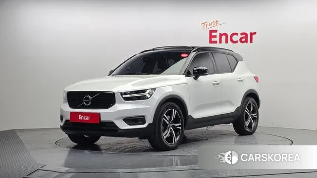 Volvo XC40 2019 Белый из Кореи