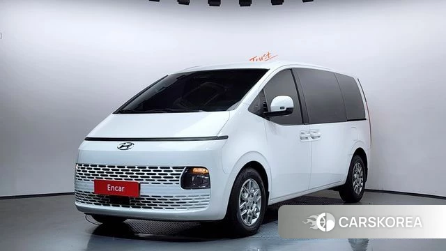 Hyundai Staria 2023 Белый из Кореи