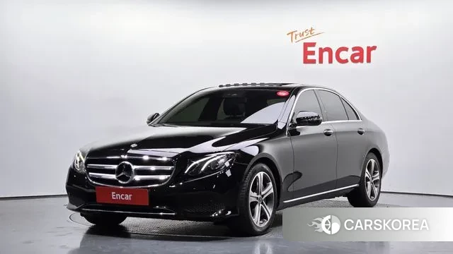 Mercedes-Benz E-Class W213 2019 Черный из Кореи