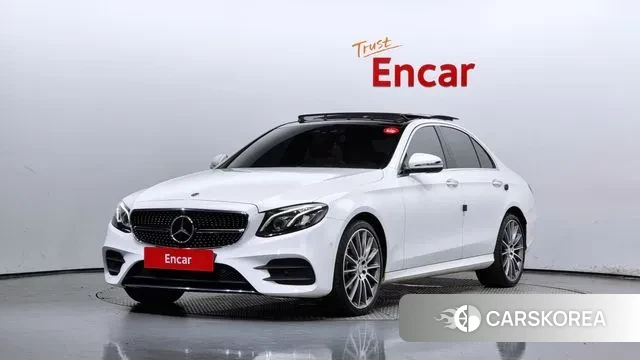 Mercedes-Benz E-Class W213 2019 Белый из Кореи