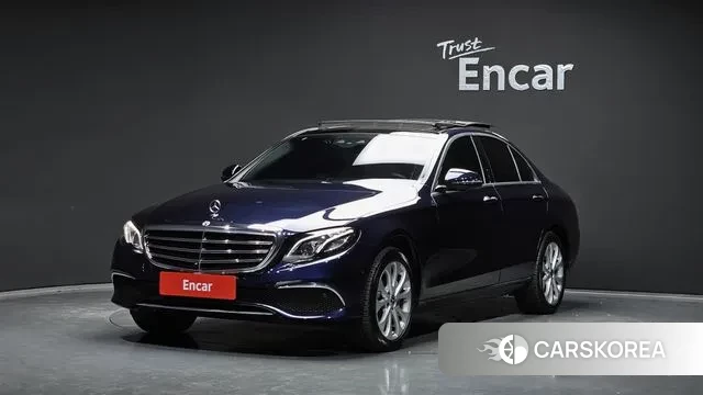 Mercedes-Benz E-Class W213 2019 Синий из Кореи