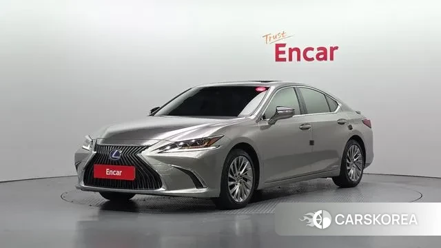 Lexus ES300h 7th generation 2021 Песочный из Кореи