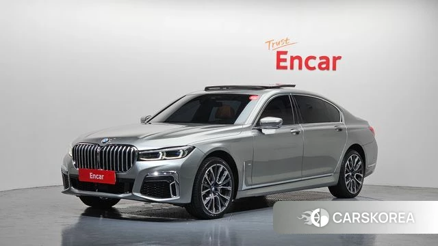 BMW 7 Series (G11) 2022 Серебряный из Кореи