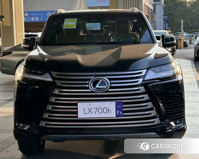 Lexus LX 2025 Черный из Китая