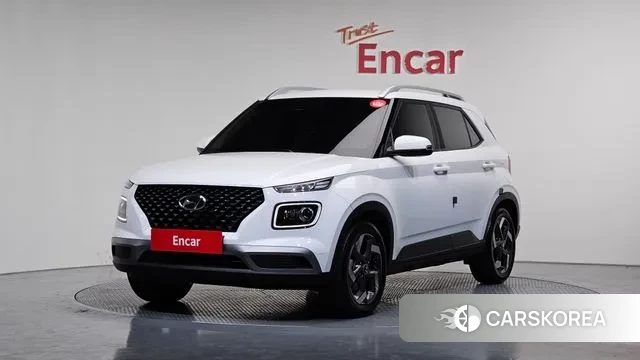 Hyundai Venue 2023 Белый из Кореи