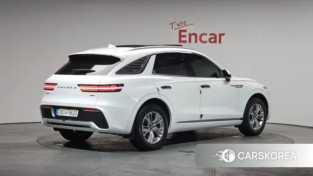 Genesis GV70 2021 Белый из Кореи