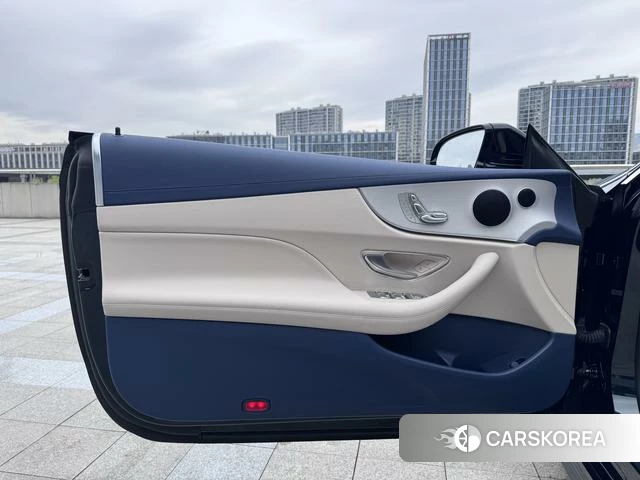 Mercedes-Benz E-class (imported) 2023 Зеленый из Китая