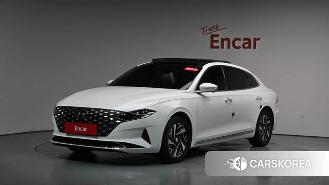 Hyundai The New Grandeur IG Hybrid 2022 Белый из Кореи