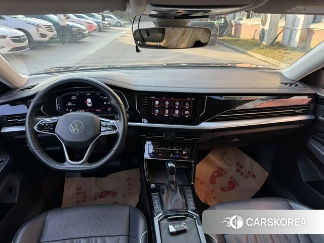 Volkswagen Passat 2022 Черный из Китая