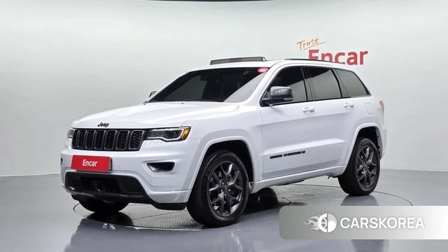 Jeep Grand Cherokee 2021 Белый из Кореи
