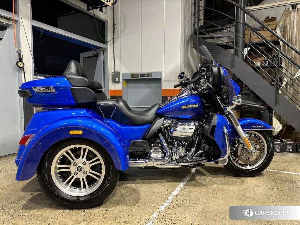 Проданный Harley-Davidson Electra Glide FLHTCU1740 2017 из Японии, фото 2