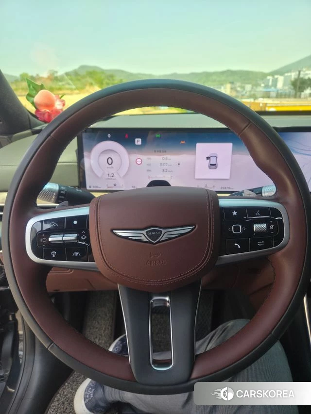 Genesis GV80 2024 Черный из Кореи