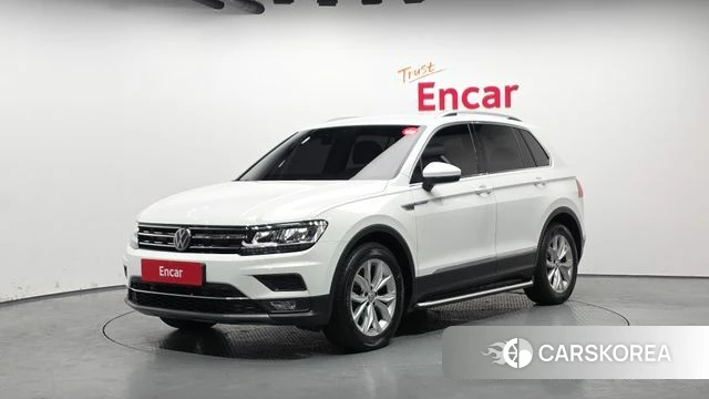 Volkswagen Tiguan second Generation 2020 Белый из Кореи