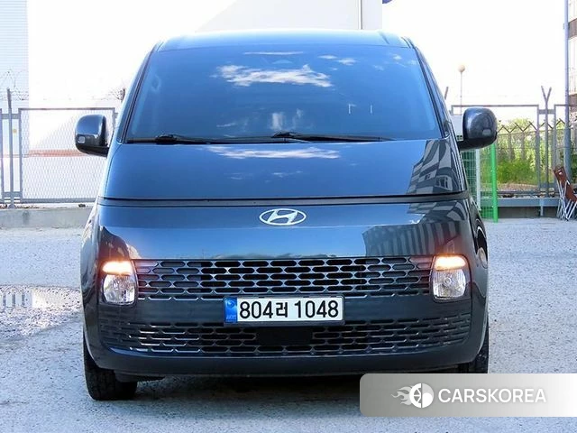 Hyundai Staria 2022 Серый из Кореи