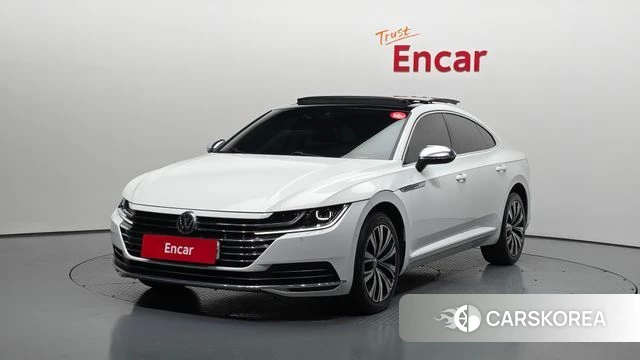 Volkswagen Arteon 2019 Белый из Кореи