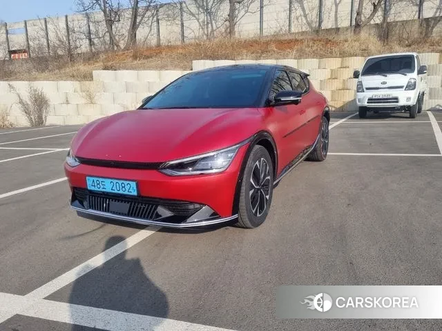 Kia EV6 2022 Красный из Кореи