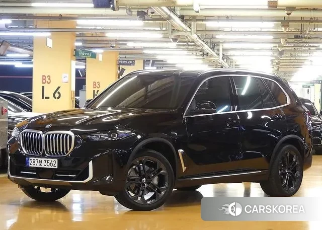 BMW X5 (G05) 2024 Черный из Кореи