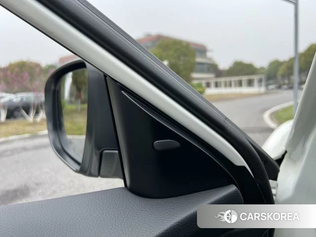 Nissan Qijun 2020 Белый из Китая