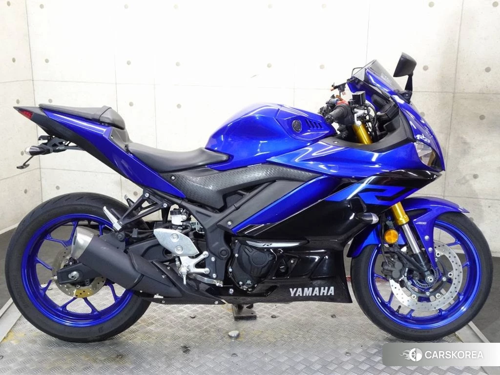 Проданный Yamaha YZF-R3 2019 из Японии