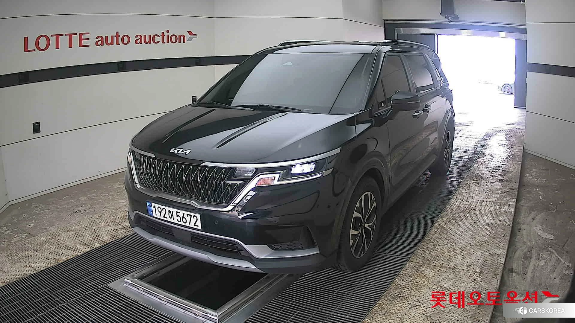 Kia Carnival 2023 Aurora Black Pearl из Кореи