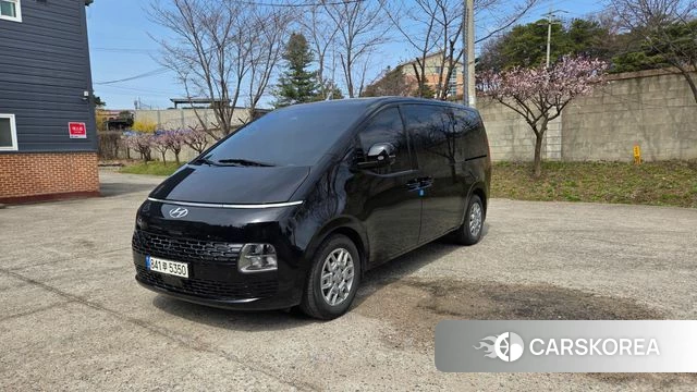 Hyundai Staria 2022 Черный из Кореи